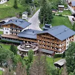 Hotel Kaerntnerhof By Keyone Heiligenblut