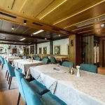 Hotel Kaerntnerhof By Keyone