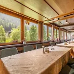 Hotel Kaerntnerhof By Keyone Heiligenblut