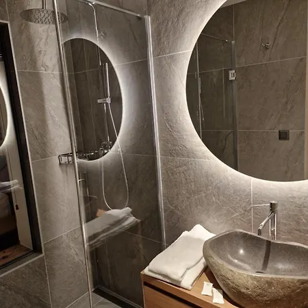 Hotel Kaerntnerhof 4*