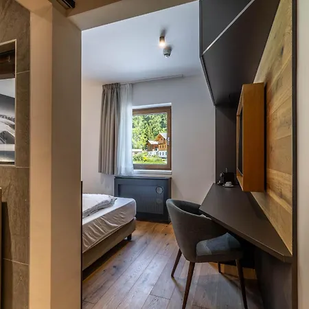 Kaerntnerhof 4* Хайлигенблут