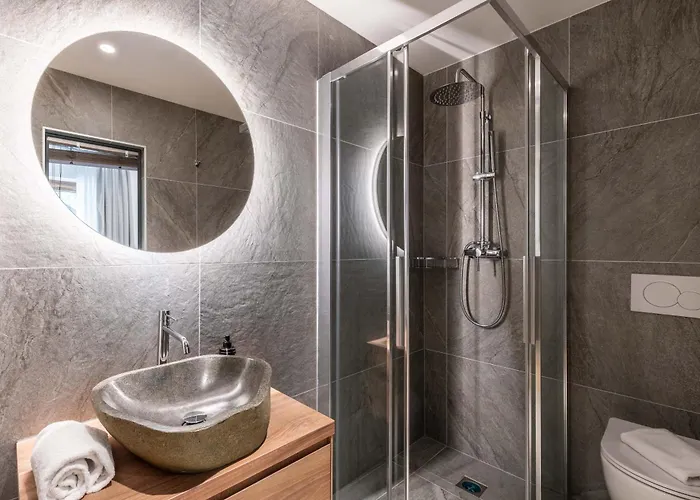 Hotel Kaerntnerhof By Keyone 3*